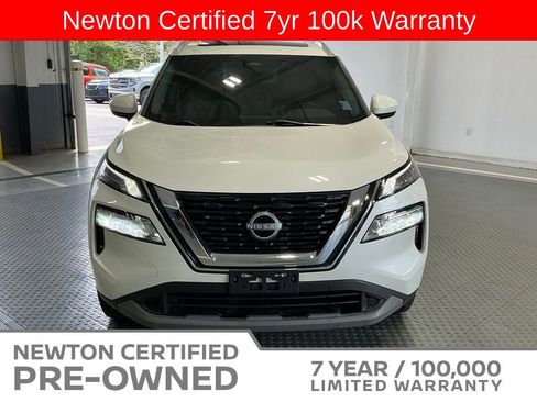 Used 2023 Nissan Rogue SV w/ SV Premium B Package FWD image 10