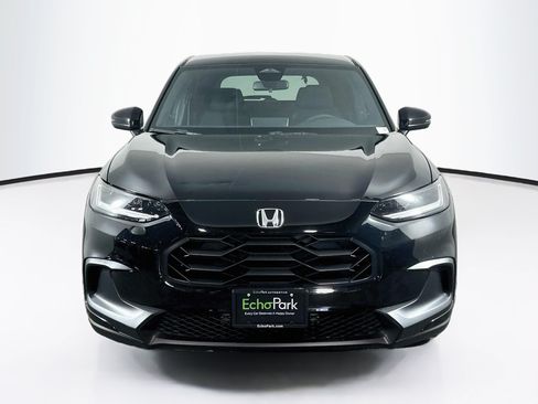 Used 2023 Honda HR-V Sport image 2