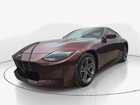 Used 2025 Nissan Z Sport w/ Floor Mat Package RWD image 8