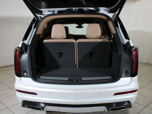 Used 2020 Cadillac XT6 Sport w/ Platinum Package image 22