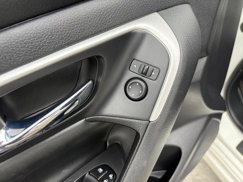 Used 2017 Nissan Altima 2.5 SL image 11