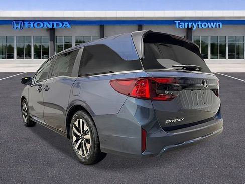 New 2026 Honda Odyssey EX-L image 3