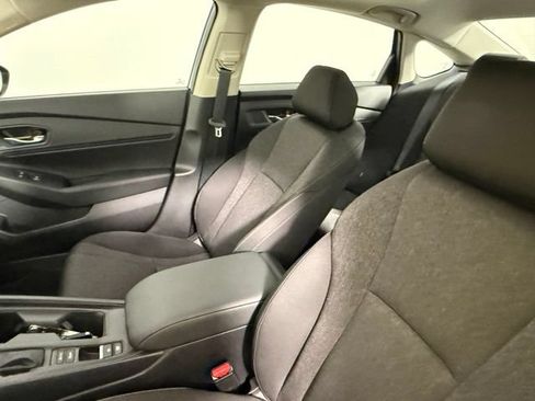 Used 2025 Honda Accord SE image 29