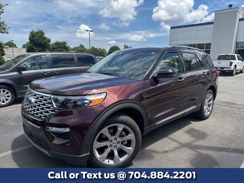 Used 2020 Ford Explorer Platinum w/ Premium Technology Package AWD/4WD image 1