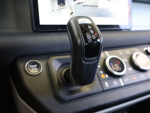 Used 2023 Land Rover Defender 110 S AWD/4WD image 31
