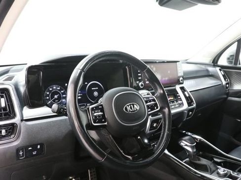 Used 2021 Kia Sorento SX FWD image 16