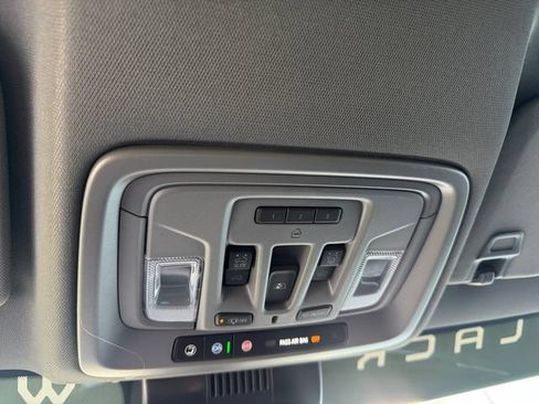 New 2026 Chevrolet Silverado 1500 RST AWD/4WD image 9