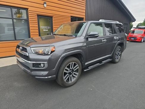 Used 2017 Toyota 4Runner Limited AWD/4WD image 1