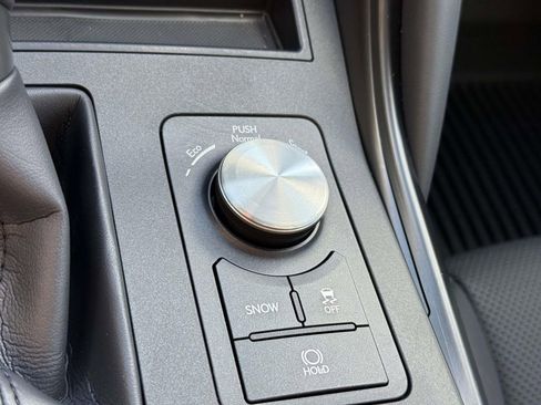 Used 2022 Lexus IS 300 AWD image 26