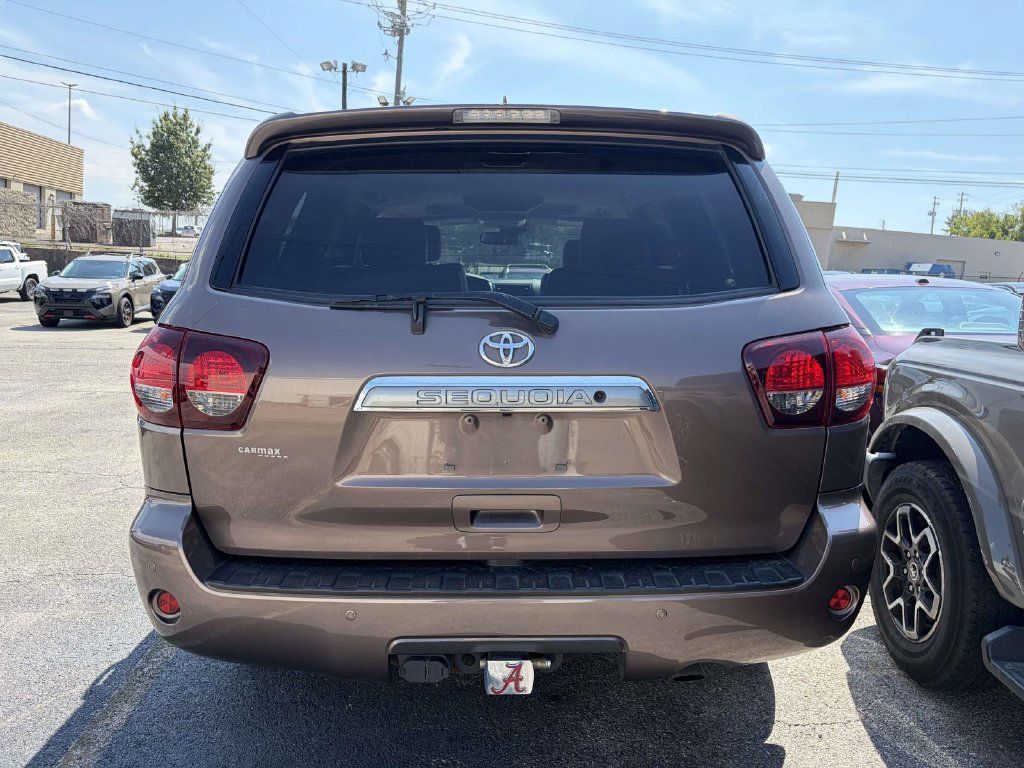Used 2018 Toyota Sequoia Platinum w/ Carpet Cargo Mat Package AWD/4WD image 4