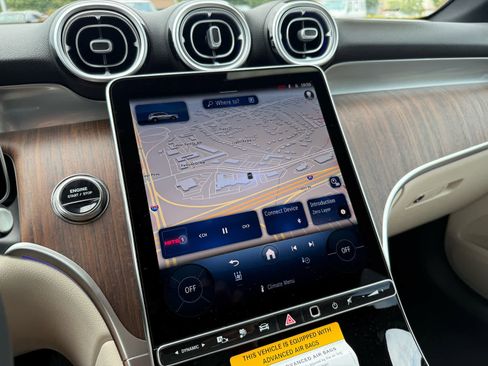 Used 2026 Mercedes-Benz GLC 350e 4MATIC image 15