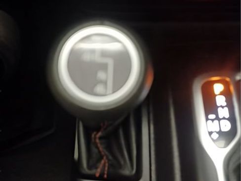 Used 2023 Jeep Gladiator Mojave w/ LED Lighting Group AWD/4WD image 30