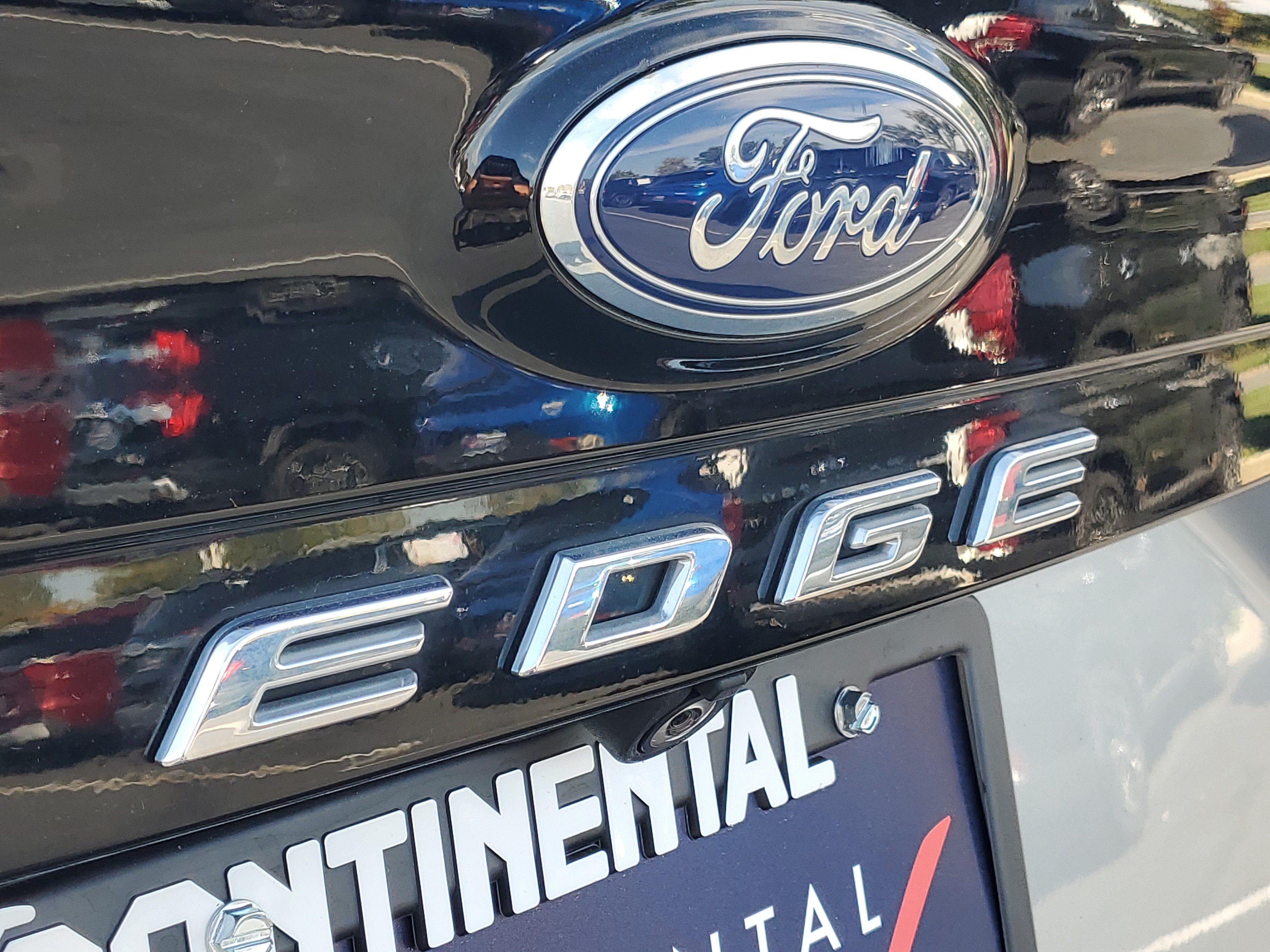 Used 2022 Ford Edge SEL w/ Convenience Package AWD/4WD image 8
