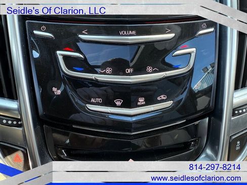 Used 2013 Cadillac SRX Luxury image 21