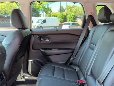 Used 2023 Nissan Rogue SL w/ SL Premium Package AWD/4WD image 19