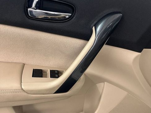 Used 2012 Nissan Maxima 3.5 S FWD image 9
