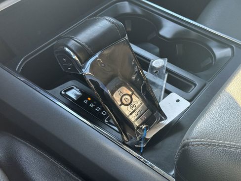 Used 2022 Ford F150 Lariat w/ Equipment Group 502A High image 35