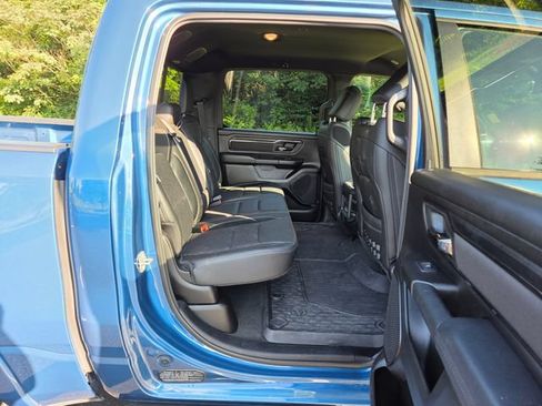 Used 2024 RAM 1500 Big Horn AWD/4WD image 27