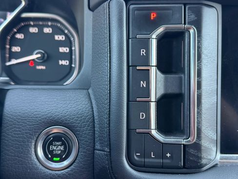 Used 2021 GMC Yukon Denali AWD/4WD image 24