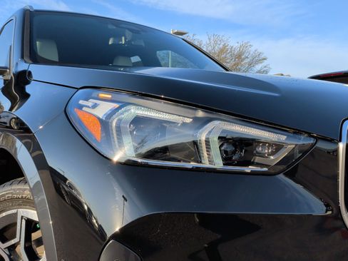 New 2026 BMW X1 xDrive28i w/ Convenience Package image 3