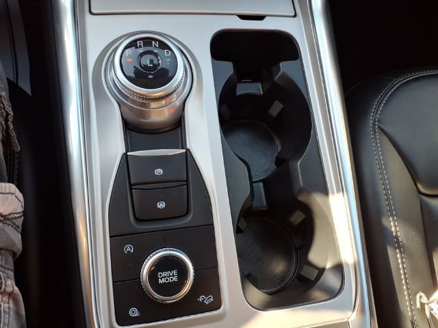 Certified 2023 Ford Explorer XLT w/ Equipment Group 202A AWD/4WD image 21