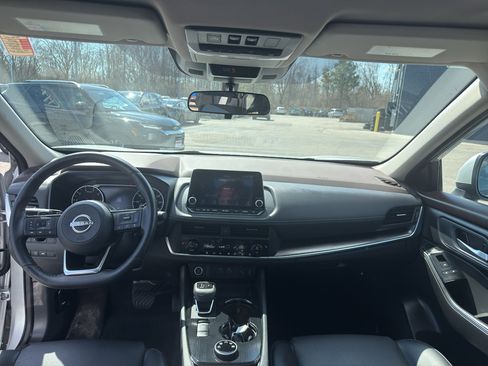Certified 2023 Nissan Rogue SV w/ SV Premium B Package image 28