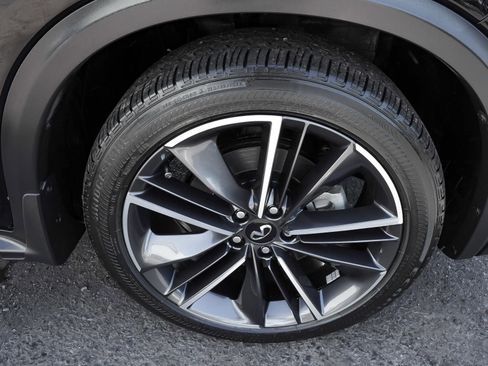 Used 2023 INFINITI QX55 Essential AWD/4WD image 9