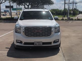 Used 2018 GMC Yukon Denali w/ Open Road Package AWD/4WD video 2