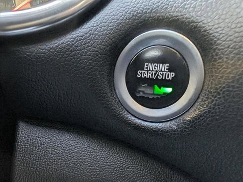 Used 2016 Chevrolet Malibu LT w/ Leather Package image 36