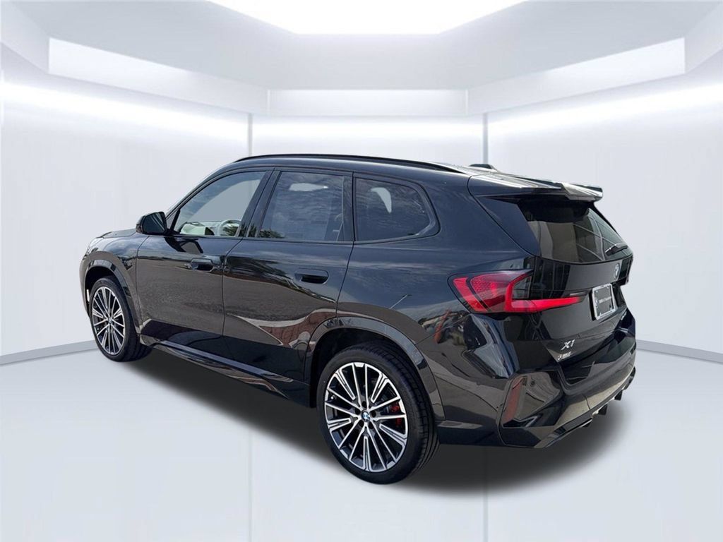 New 2026 BMW X1 xDrive28i w/ Technology Package AWD/4WD image 4