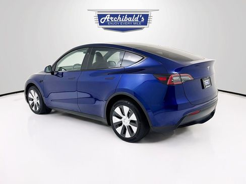 Used 2024 Tesla Model Y Long Range image 4