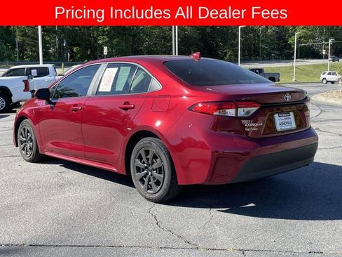 Used 2024 Toyota Corolla LE FWD image 3