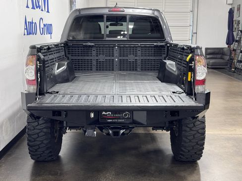 Used 2014 Toyota Tacoma 4x4 Double Cab w/ TRD Sport Package image 7