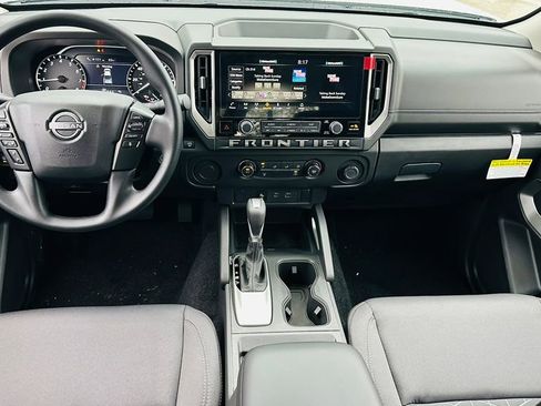 New 2026 Nissan Frontier SV w/ SV Convenience Package image 13