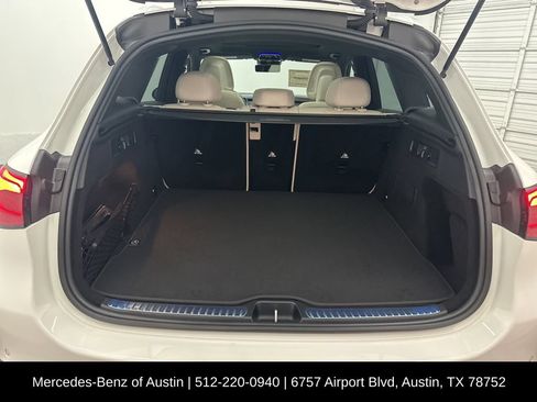 Certified 2026 Mercedes-Benz GLC 300 image 24