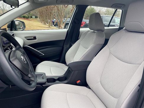 Certified 2026 Toyota Corolla Cross L image 10