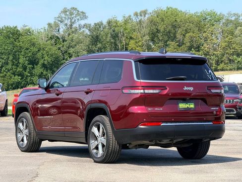 Used 2022 Jeep Grand Cherokee L Limited w/ Luxury Tech Group II AWD/4WD image 2