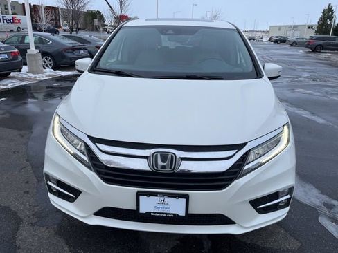 Used 2019 Honda Odyssey Elite image 3