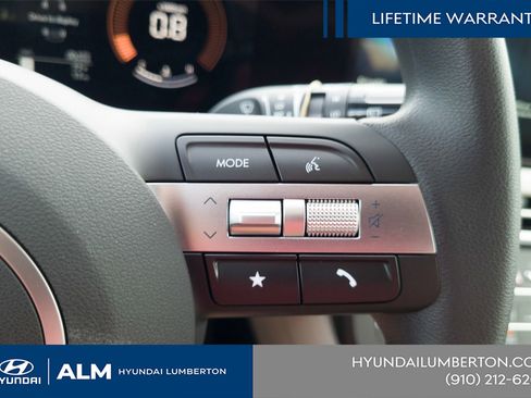 New 2026 Hyundai Tucson SE image 25