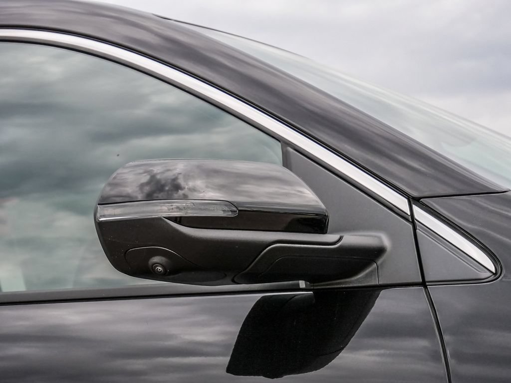 New 2027 Chevrolet Traverse LT w/ Driver Confidence Package FWD image 10