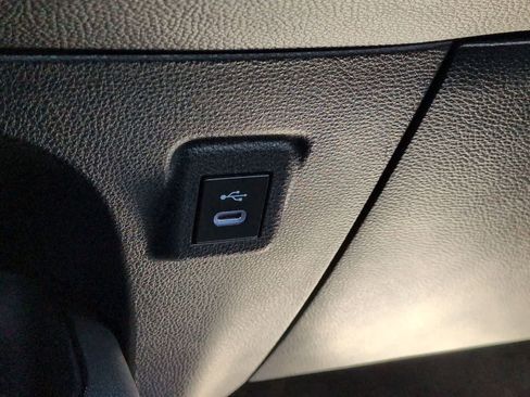 Used 2024 Toyota Corolla LE image 32