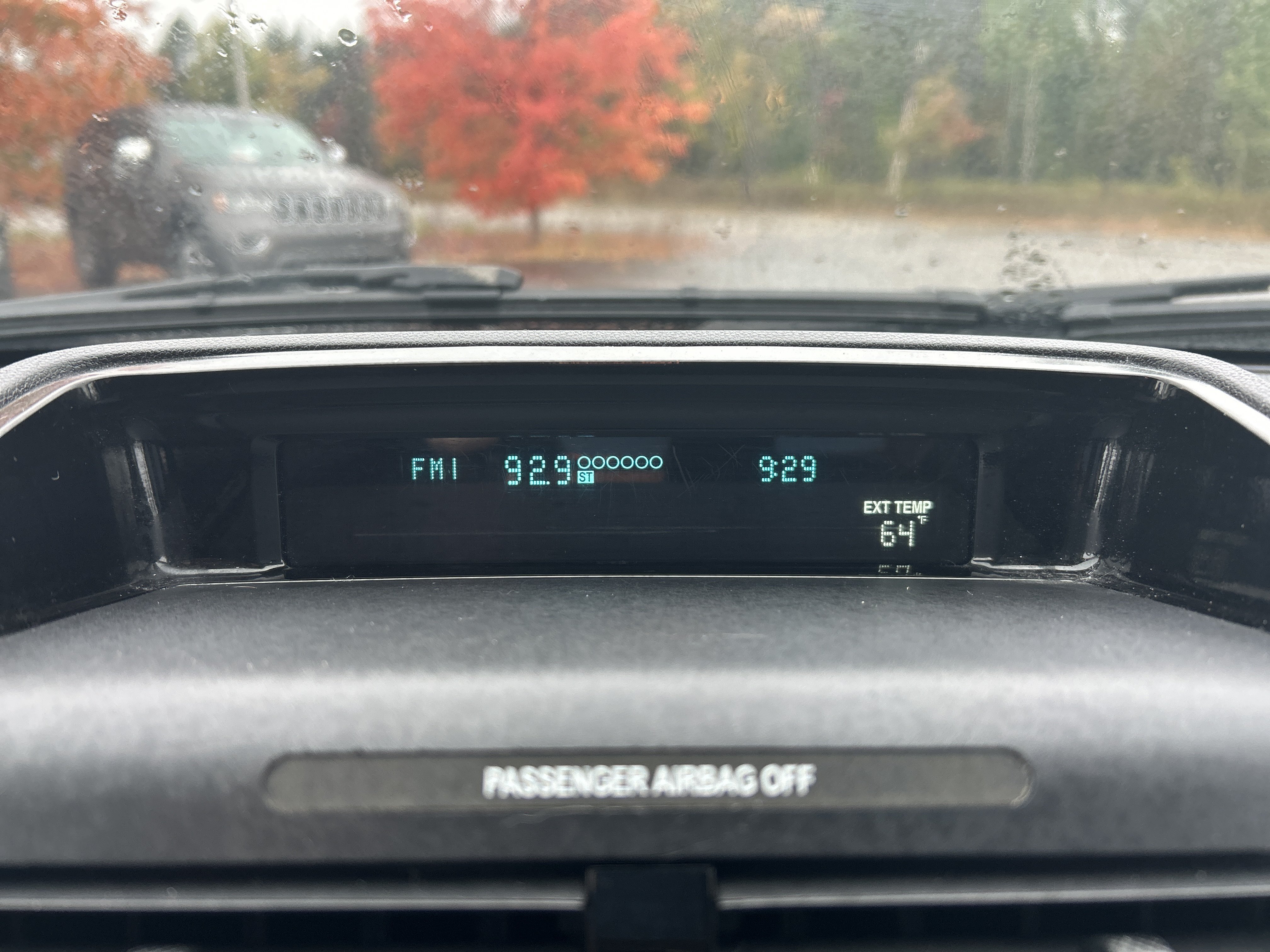 Used 2010 MAZDA Tribute i AWD/4WD image 15