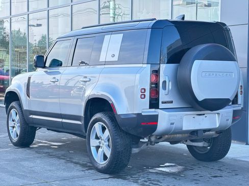 Used 2020 Land Rover Defender 110 First Edition AWD/4WD image 5