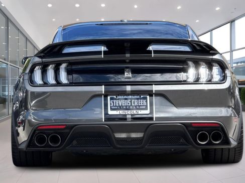 Used 2017 Ford Mustang Shelby GT350 RWD image 5