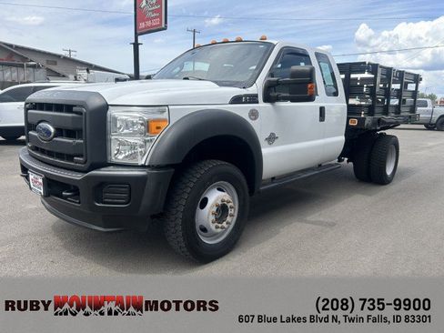 Used 2012 Ford F550 4x4 SuperCab Super Duty w/ Payload Upgrade Pkg image 3