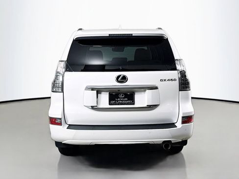 Certified 2022 Lexus GX 460 Luxury w/ Off Road Package AWD/4WD image 6