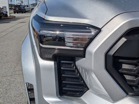 New 2024 Toyota Tacoma TRD Sport image 10