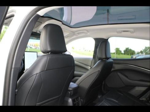 New 2025 Ford Mustang Mach-E Premium image 14