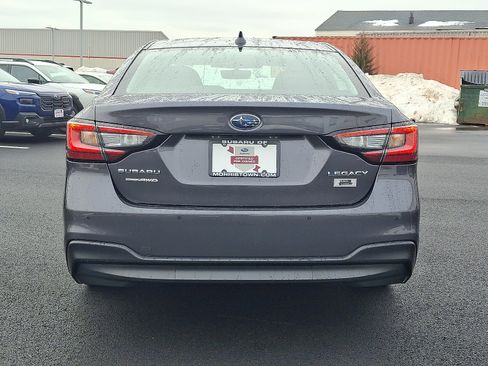 Certified 2025 Subaru Legacy Limited image 5