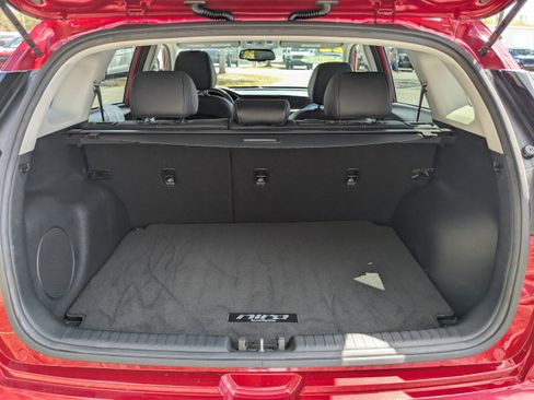 Used 2022 Kia Niro EX Premium image 12